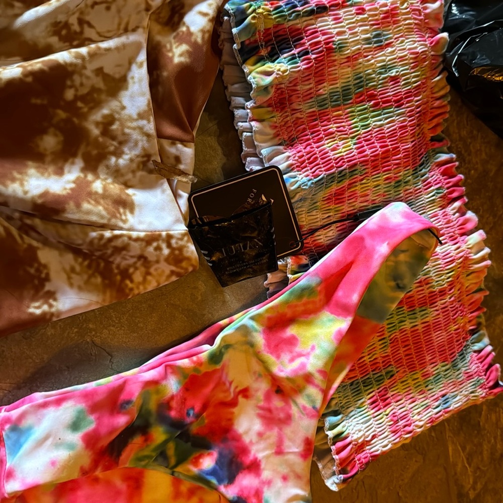 8 pc swimsuits